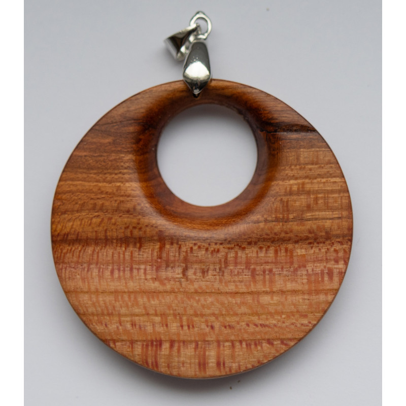 Holzschmuck