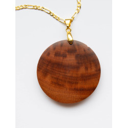 Holzschmuck