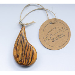 Holzschmuck